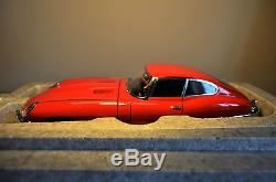 1/18 Autoart Jaguar E -type Series 1 Coupe In Red-stunning-new-rare