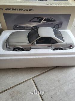 1/18 Mercedes SL AutoArt