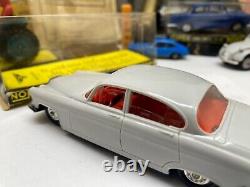 Ancienne Norev Plastique Jaguar Mk10 N°19 Ech 1/43