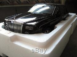 Bentley/Rolls Royce Collection 10 Pieces (1/18 & 1/43) Rare and Collectible