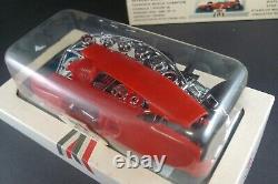 COX. KIT FORMULE 1 FERRARI. + Boite. 1/24