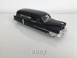 Cadillac Série 86 1950 Funeral Service Car de marque Elegance au 1/43e réf. 125