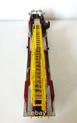 Corgi Major Toys American LaFrance Aerial Rescue Truck 1143