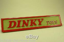 DINKY TOYS FRANCE. Prisme toblerone DINKY TOYS