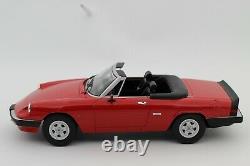 Die Cast 1/18 Kk Models Alfa Romeo 2.0 Red With Black Interior