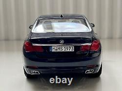 Diecast Model Car 1/18 Kyosho Dealer Edition BMW 750 Li F02 7 Serie Sedan Blue