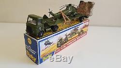 Dinky Toys 618 Aec artic. Transporter with Sea King Helicopter en B. O. Mib