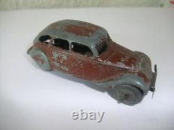 Dinky Toys France. 402 Peugeot Ref 24 K Marron 1948