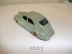 Dinky Toys France. Peugeot 203. Ref 24 R