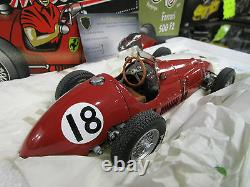 F1 FERRARI TIPO 500 F2 Short nose BRDC Trophy 1952 # 18 FISCHER 1/18 EXOTO 97196