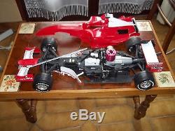 F1 Ferrari 2005 de Chumi echelle 1/8emme