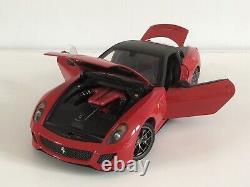 Ferrari 599 GTO rouge Toit Noir Hot Wheels Elite 1/18