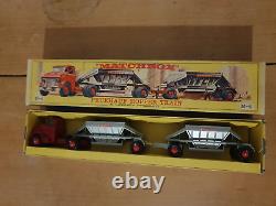 Fruehauf Hopper Train Matchbox Major M4