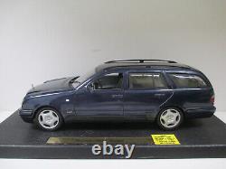 MERCEDES E420 S210 BREAK WAGON AVANTGARDE CLASSE E BLEU BLUE ANSON 30328 au 1/18