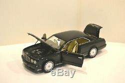 Minichamps 1/18. Bentley Brooklands 2008 coupé 2P. Noir vernis. Réf. 100 139600