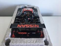NISSAN R390 GT1 N°23 LE MANS CALSONIC 1997 ref 89776 1/18 AUTOART