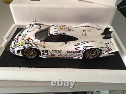 PORSCHE 911 GT1 N°25 Le Mans 1998 18S121 SPARK 1/18