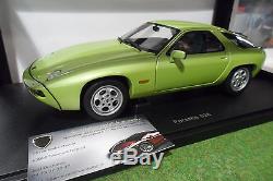 PORSCHE 928 vert green metallic 1/18 AUTOart 77904 voiture miniature collection