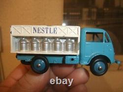 Rare Dinky Toys France. Coffret Ford Laitier Ref 25. O