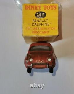 Renault Dauphine Dinky Toys ref. 24E Jantes concaves, vitrée, châssis laqué 1/43