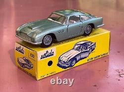 Solido ASTON MARTIN DB5 Vantage neuf en boite d'origine réf. 130 MINT in Box