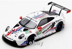Spark 18S700 PORSCHE 911 RSR-19 N°79 WeatherTech Racing 24H Le Mans 2021 1/18