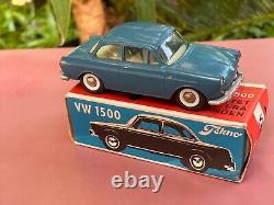 TEKNO 828 VOLKSWAGEN VW 1500 Bleu neuve en boite d'origine