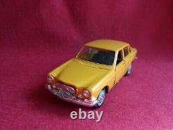 TEKNO Volvo 164 1/43em Ref 838