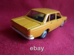 TEKNO Volvo 164 1/43em Ref 838