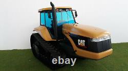TRACTEUR AGRICOLE CAT CHALLENGER 35 CATERPILLAR collection 1/16 NZG 426