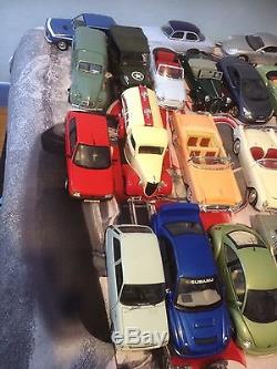 Vends à collectionneur 1 lot de 39 voitures miniatures Solido TBE